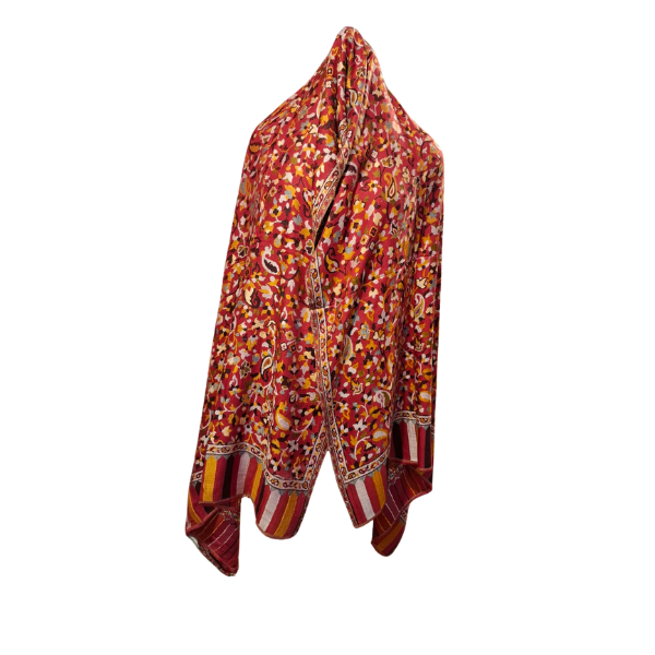 Kani cutting shawl
